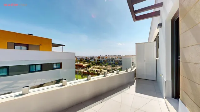 Exclusivo Ático en La Arruzafilla — 35