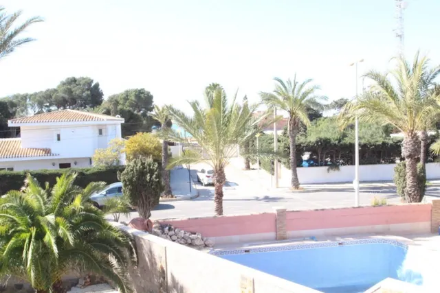 Villa en Cabo Roig — 36