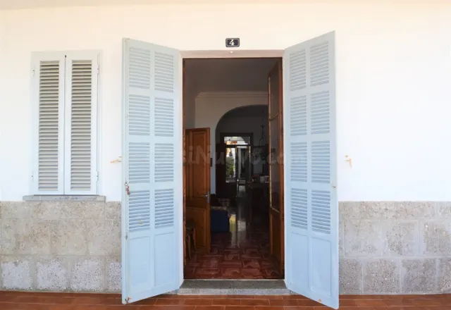 Casa de dos plantas en frente del mar - foto 4