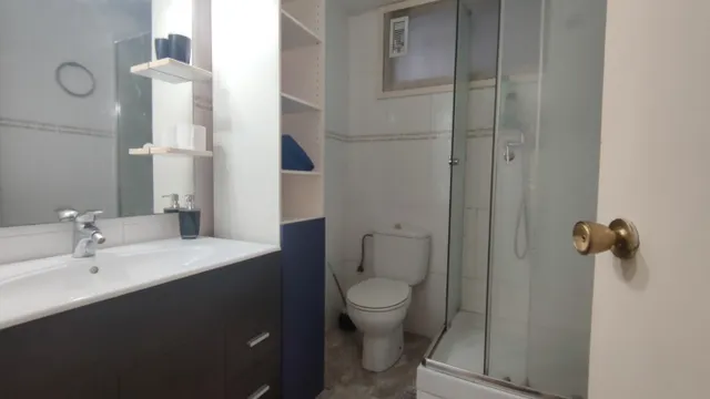 ATENTOS INVERSORES A ESTA VIVIENDA — 12