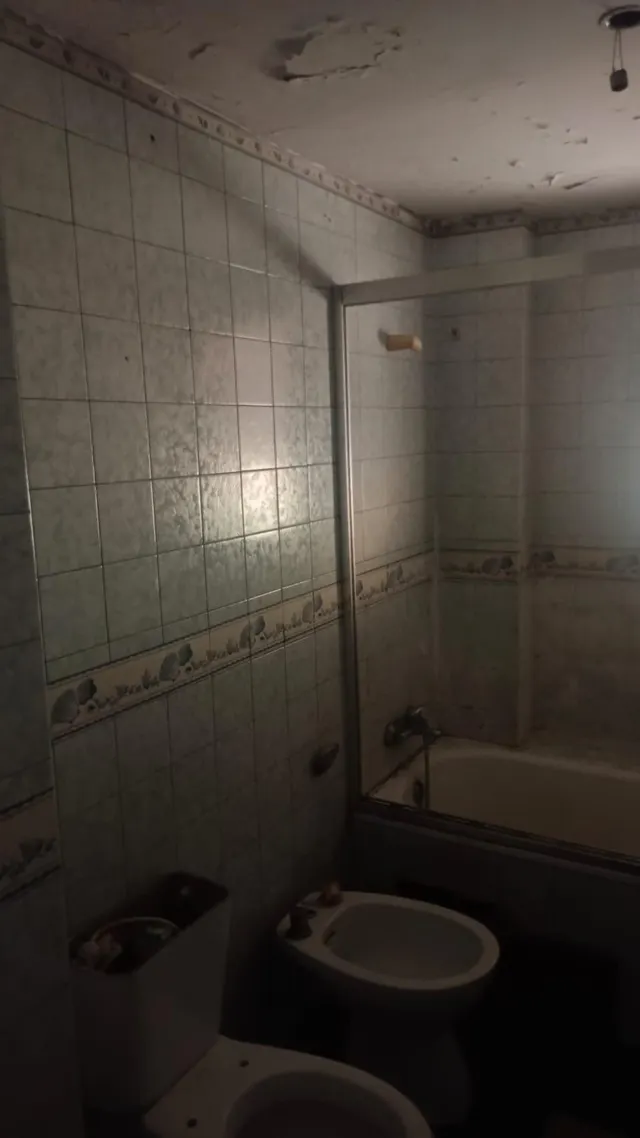 Amplio Piso en Villaverde Alto: Oportunidad Única para Reformar — 11