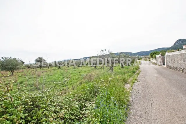 AMPLIA PARCELA URBANIZABLE PROXIMA ORBA CENTRO — 19