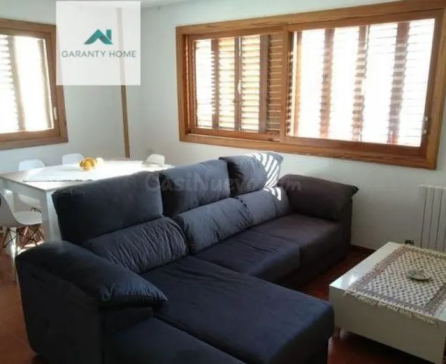 Se Alquila Casa en Centro de Chera - Valencia