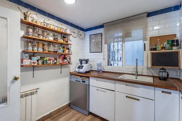 PISO REFORMADO EN VENTA · PEDRO ANTONIO DE ALARCÓN · GRANADA — 6