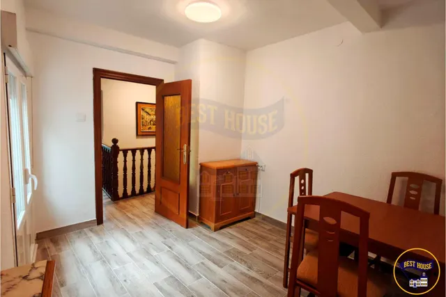 VIVIENDA TOTALMENTE REFORMADA EN TIRADORES BAJOS — 10