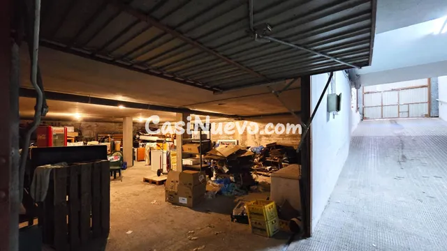 Garaje de 112 metros útiles para varias plazas, en pleno cen - foto 3