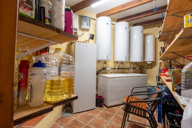 Local comercial 6 habitaciones 426m² en venta - Comunidad valenciana — 32