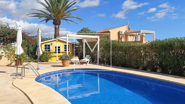PRECIOSA VILLA EN CALPE - foto 4