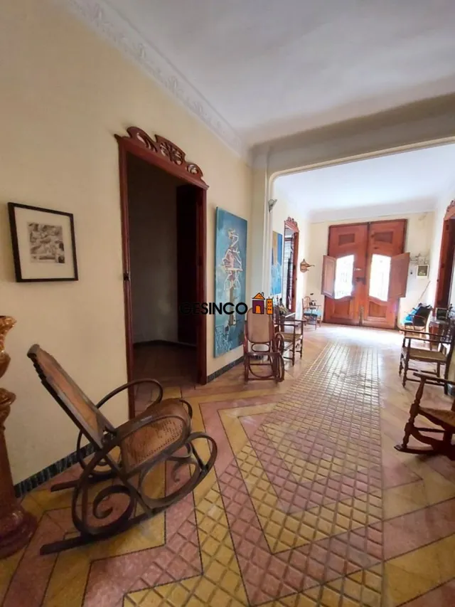 CASA DE PUEBLO CON PATIOS, TERRAZA Y CON UN ENCANTO ESPECIAL — 2
