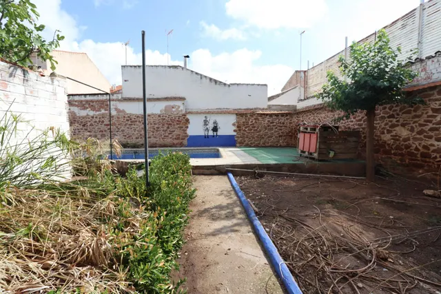 CASA PARA REFORMA ÍNTEGRA PRÓXIMA A PLAZA DEL ARENAL CON 375 m2 DE PARCELA Y 225 m2 DE PATIO — 21