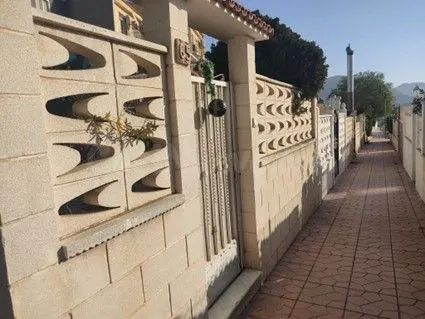 Venta adosado en Elda (Alicante) - foto 3