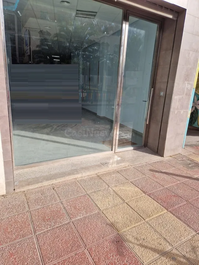 VENTA DE LOCAL COMERCIAL EN PLAZA PRECIOSA, EN MURCIA - foto 4