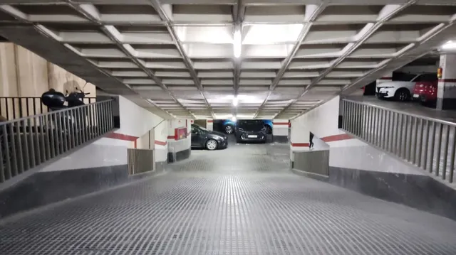 Parking de moto 2m² en alquiler - Sant Gervasi - Galvany — 6