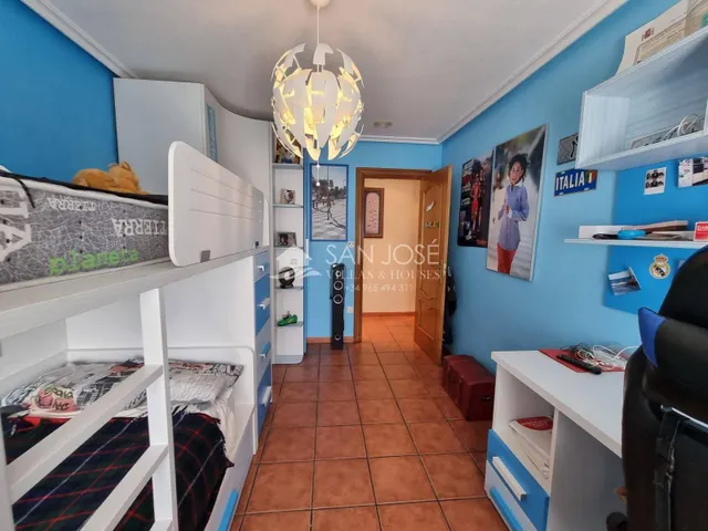 SE VENDE VILLA DE LUJO EN HONDON DE LOS FRAILES — 30