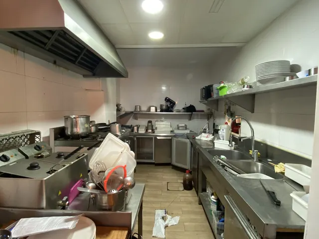 Restaurante 117m² en venta - Centro — 11