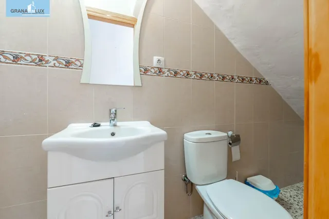 Encantadora casa en El Fargue, Granada. — 19