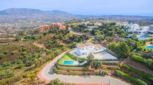 Villa 4 habitaciones 573m² en venta - El Vicario — 46