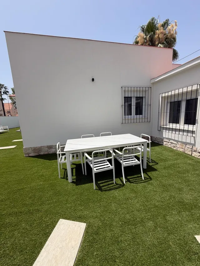 VENTA DE ESPECTACULAR CHALET INDEPENDIENTE DE LUJO HACE ESQUINA — 44