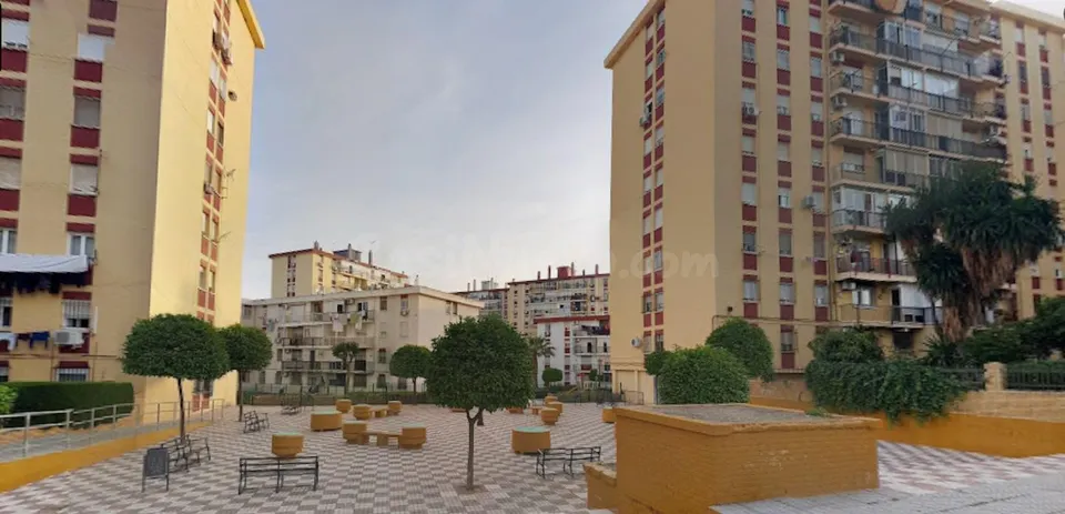 PISO EN CASTILLEJA DE LA CUESTA