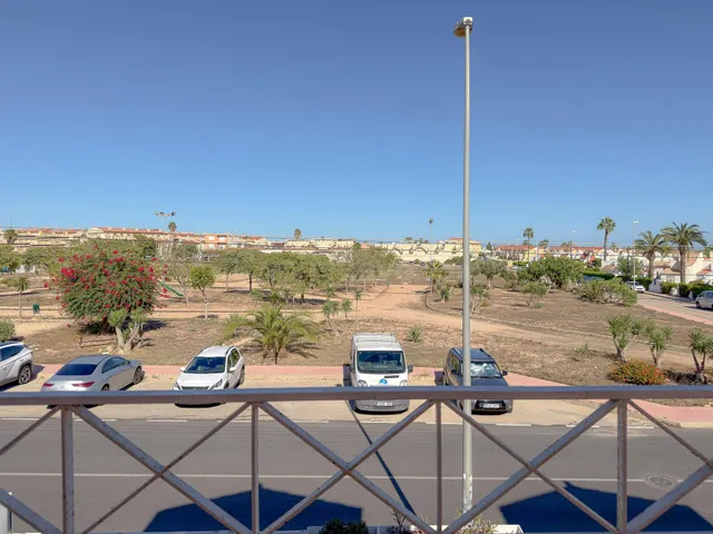 Playa Flamenca! Encantador Bungalow con gran terraza y vista - foto 4