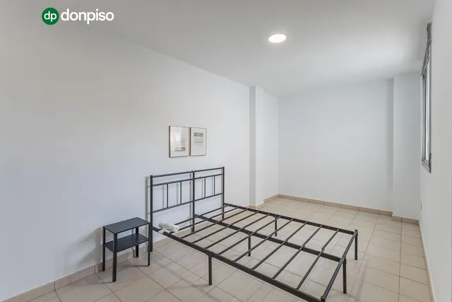 LUMINOSO DÚPLEX EN LÁCHAR — 10