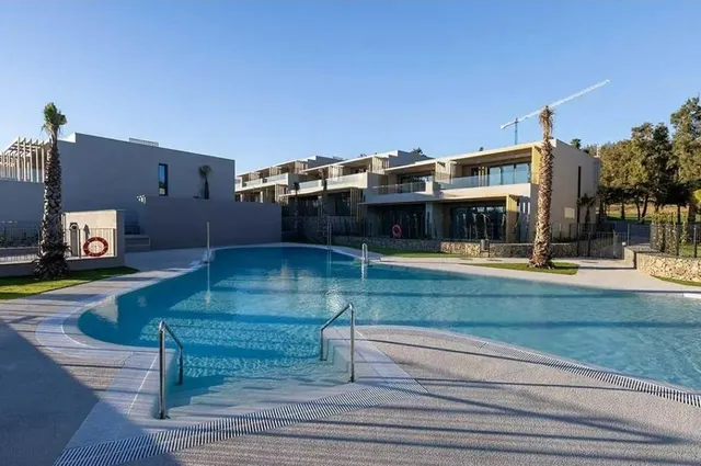 CHALET ADOSADO A ESTRENAR JUNTO AL CAMPO DE GOLF EL CHAPARRAL, Mijas Costa — 19