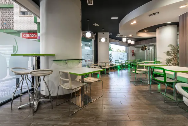 Venta de cafetería La Contraviesa de 160 m2  junto a Alcampo — 5