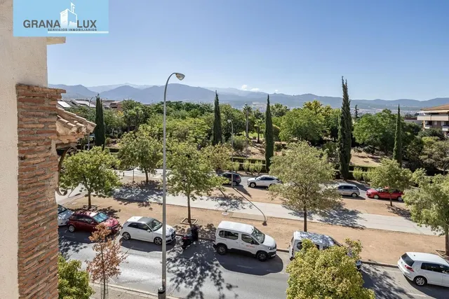 VIVIENDA con encanto en PALACIO DE DEPORTES — 32