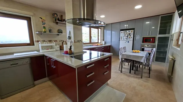 ESPECTACULAR CHALET EN BENIDORM CON APARTAMENTO DE VERANO — 8
