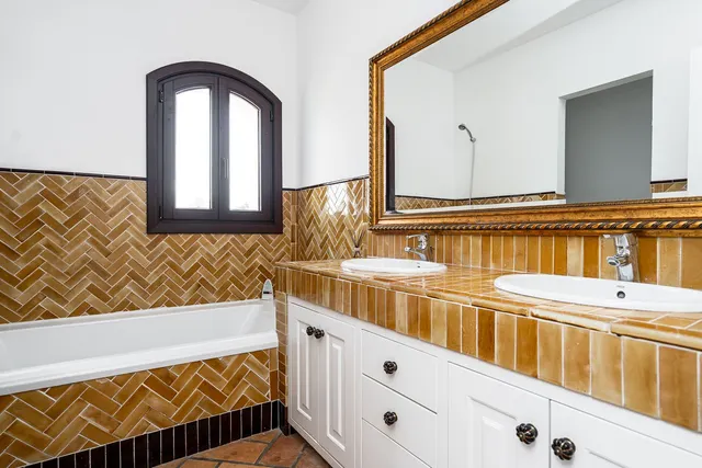 Chalet 6 habitaciones 529m² en venta - Whater Gardens — 24