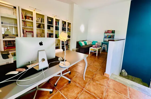 EXQUISITA VILLA CON DISEÑO MODERNO Y AMPLIA PARCELA, CON PISCINA PRIVADA EN LA PILARA — 33
