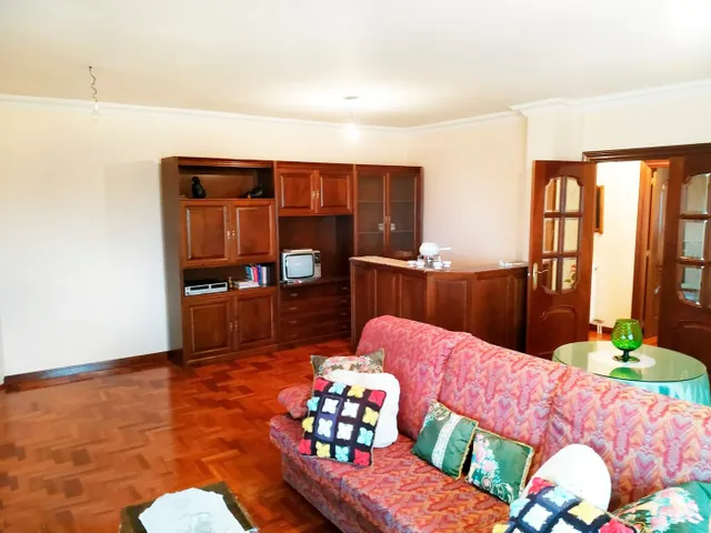 Urbis te ofrece un chalet independiente en venta en Castellanos de Villiquera, Salamanca. — 35