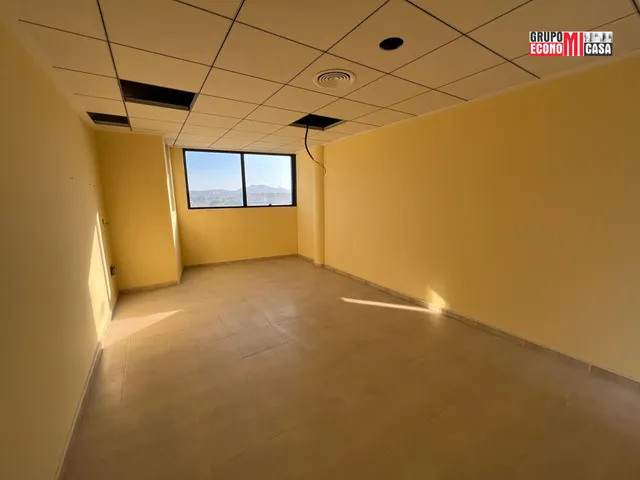 EDIFICIO DE OFICINAS EN VENTA O ALQUILER,  EN MONFORTE DEL CID — 35