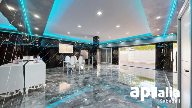 CASA REFORMADA CON GARAJE - foto 3