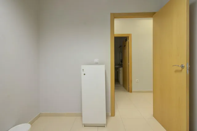 UN ESPACIO PREPARADO PARA TU PRÓXIMO NEGOCIO — 15