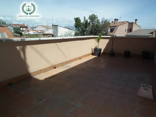 PISO CON PATIO CÉNTRICO!!! — 5