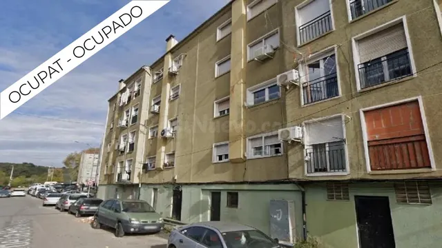 PISO OCUPADO 3 habitaciones, PLANTA 3 SIN ASCENSOR, CARRER N