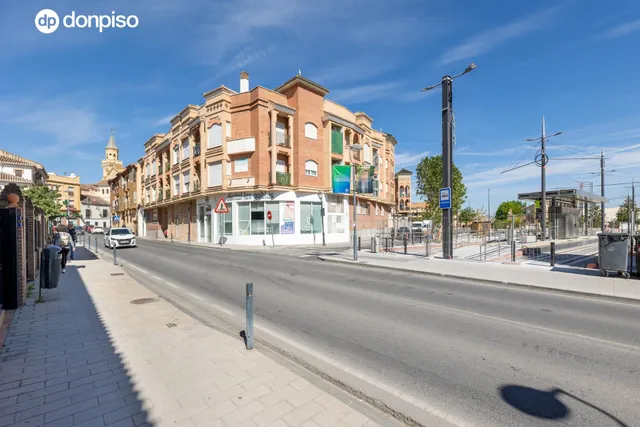 ÁTICO CON PERGOLA BIOCLIMATICA JUNTO AL METRO — 32