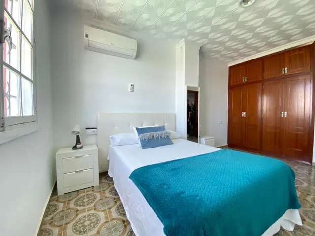 VILLA RURAL EN PURIAS — 24