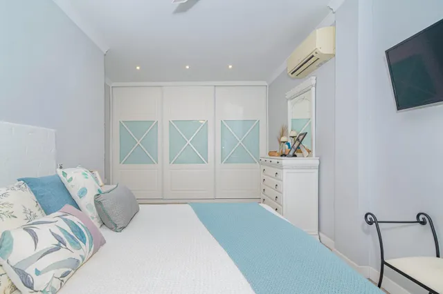 Magnífica Casa en Peligros (Granada) – Lista para Entrar a Vivir — 28