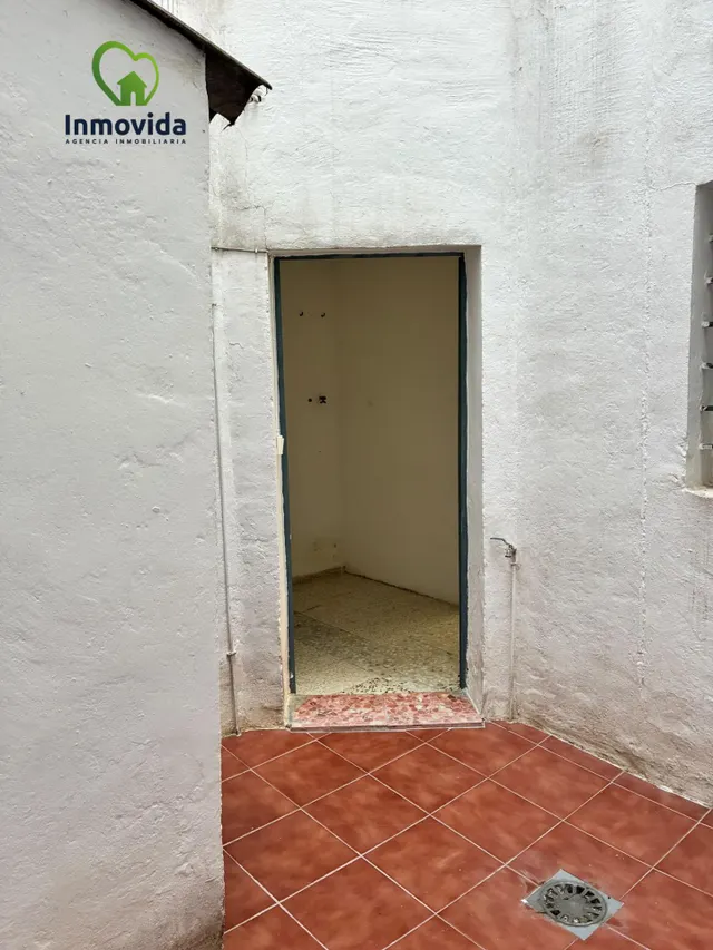 Local Comercial en Venta - Barrio del Naranjo, Córdoba — 6