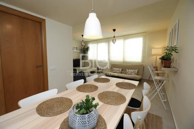 Piso amueblado de 2 hab. en alquiler — 15