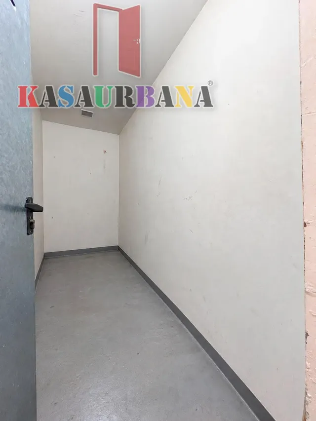KASAURBANA ofrece en VENTA PISO EN PINTO — 26