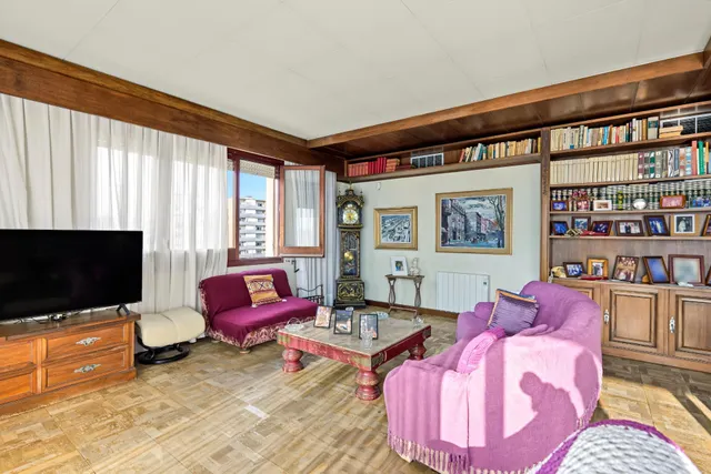 Excepcional piso muy alto con terraza y vistas al mar — 9
