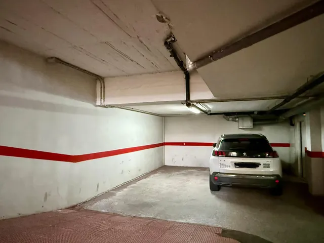 AMPLIO PISO EN EL PARADOR DE LAS HORTICHUELAS, FRENTE A LA PLAZA DEL AYUNTAMIENTO — 22