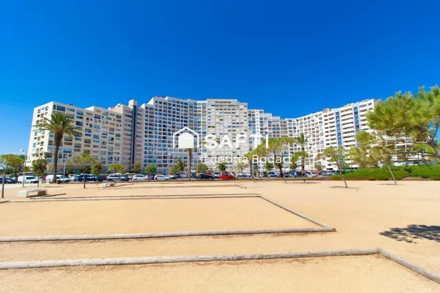 Local comercial a 50 m de la playa – Empuriabrava