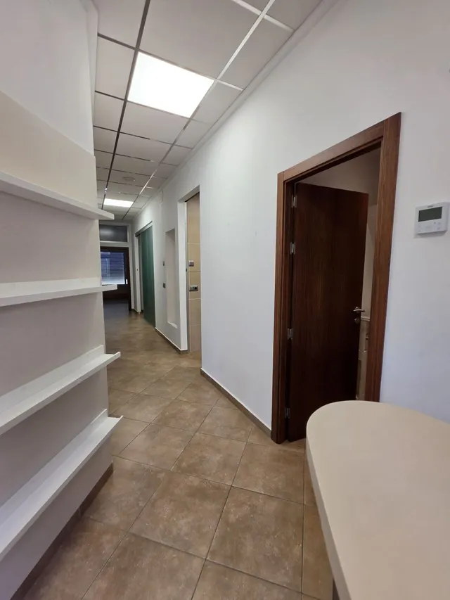 Local comercial con opción a vivienda en Benissa Pueblo : luz, amplitud y vistas al Peñón de Ifach y al Mar — 18
