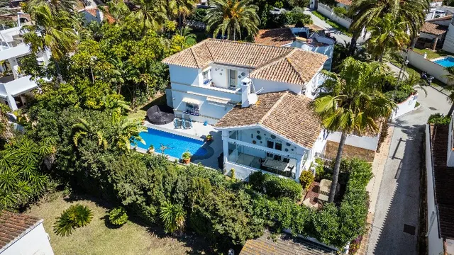 Chalet 3 habitaciones 346m² en venta - Marbella — 13