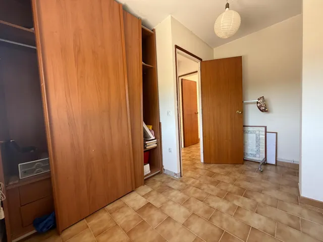 Casa de 5 habitaciones con garaje para 2 coches, terraza y aire acondicionado – lista para entrar a vivir — 28