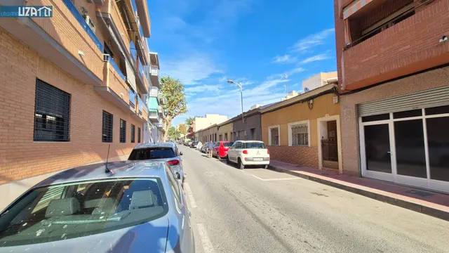 LOCAL COMERCIAL EN SAN VICENTE — 14
